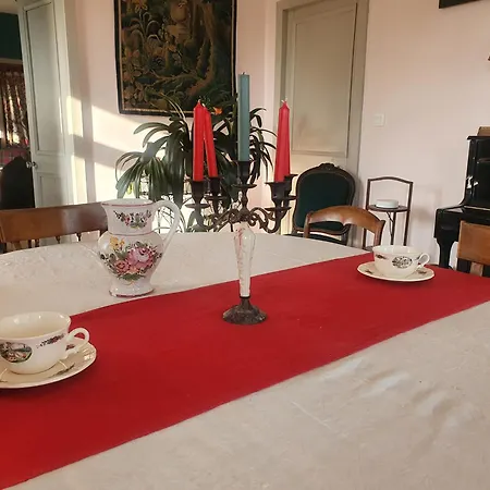 La Pommeraie Couette-café
